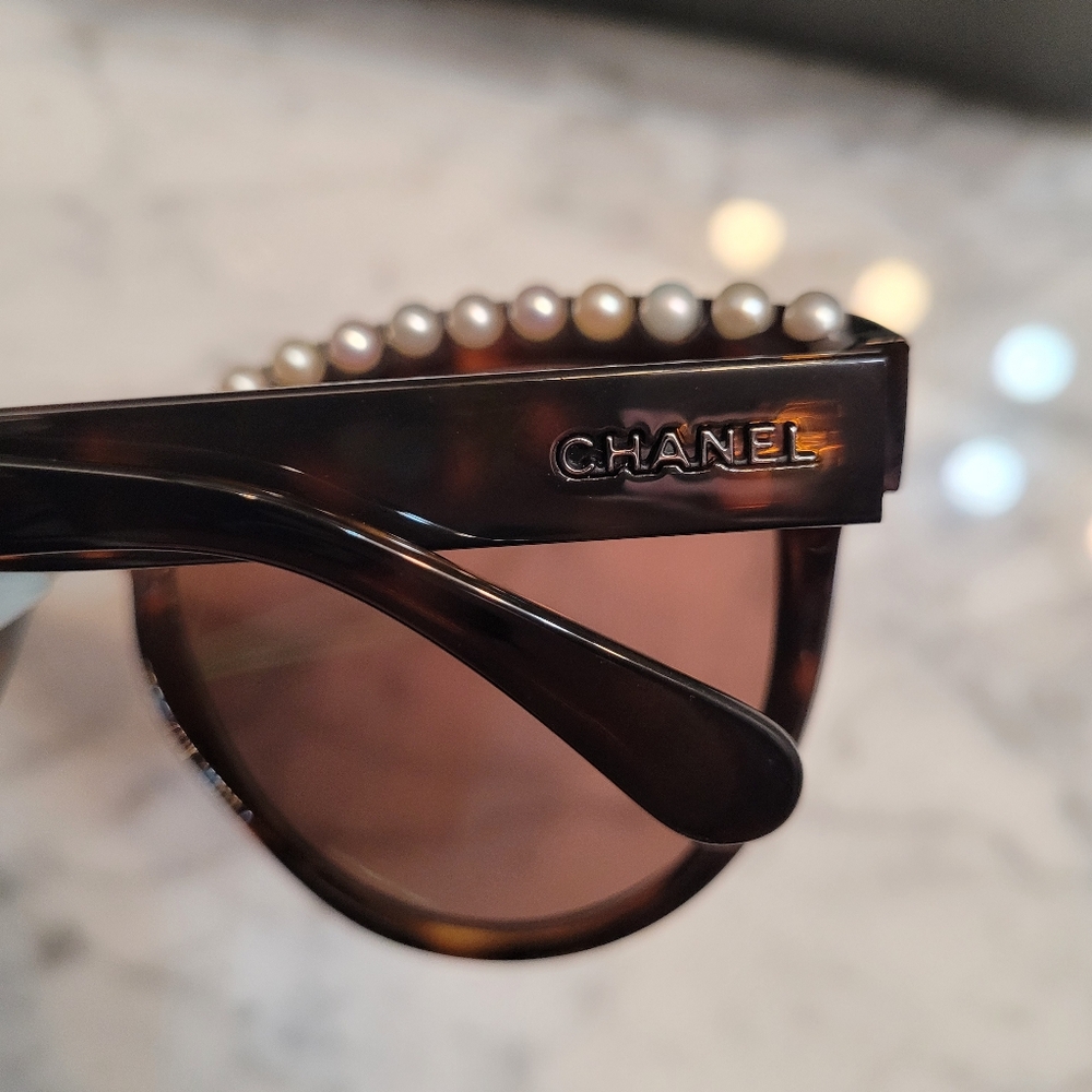 Chanel Women's Cat-Eye Sunglasses - Brown **Read Details ** - Picture 9 of 14
